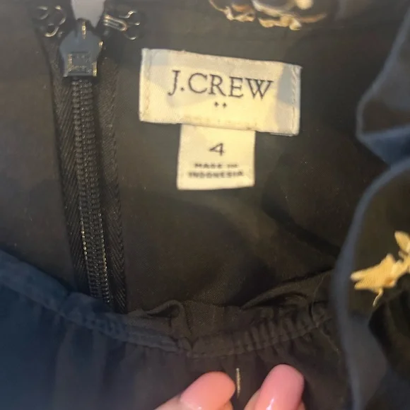 J. Crew Factory Printed Ruffleneck Shift Dress Black Floral Size 4 - Picture 6 of 6